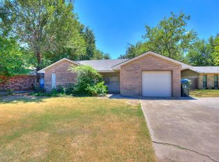 1322 Columbia Cir, Norman, OK 73071