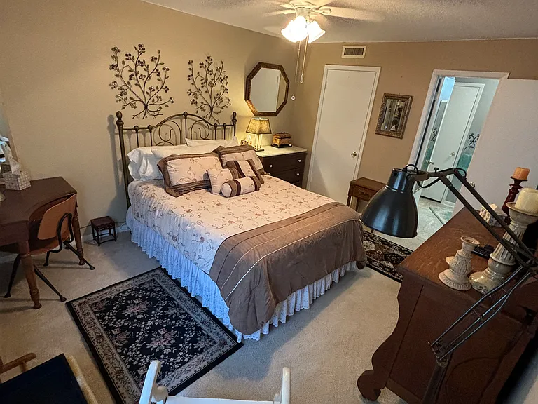 3515 Sable Palm Ln #G — Photo 13