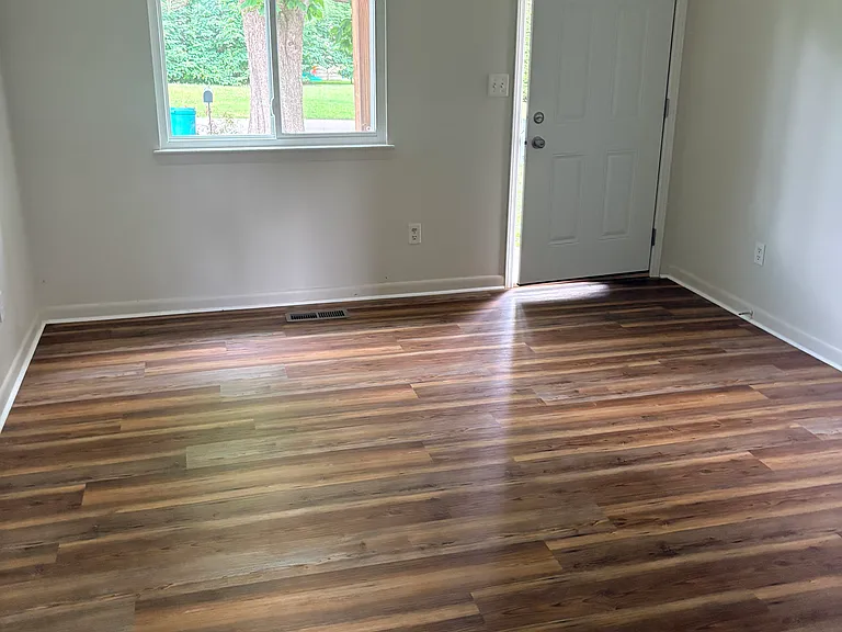 329 Poplar St #A — Photo 2