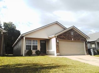 2740 Red Clover Ln, Lexington, KY 40511