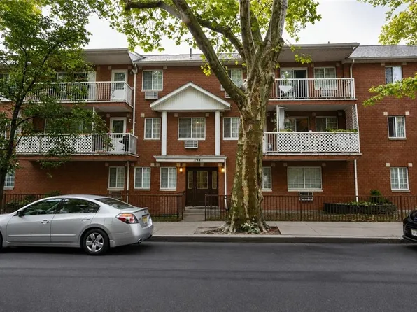 3511 Shore Pkwy #2C, Brooklyn, NY 11235