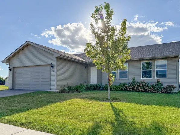 748 Foley Rd, Belvidere, IL 61008