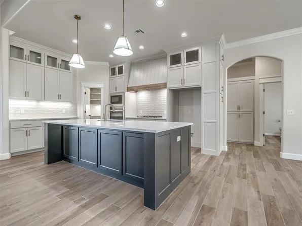 1157 Trunci Way, Newcastle, OK 73065