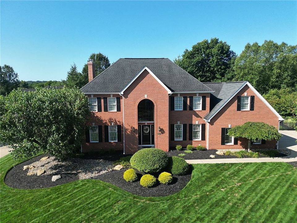 1st image of 805 Dogwood Trl