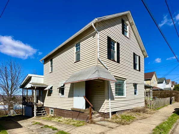 110 W Chartes St, New Castle, PA 16102