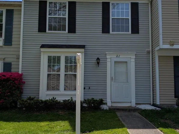 22 Teaneck Ct, Gaithersburg, MD 20878
