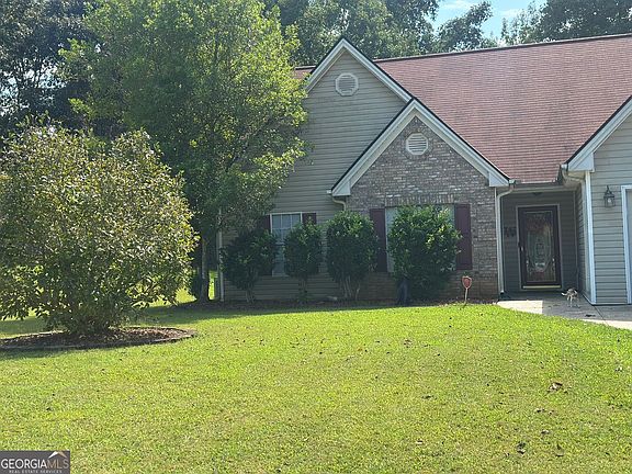3rd image of 245 Butler Bridge Cir
