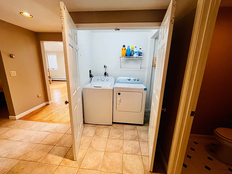 44 Livingston Dr #1 — Photo 15