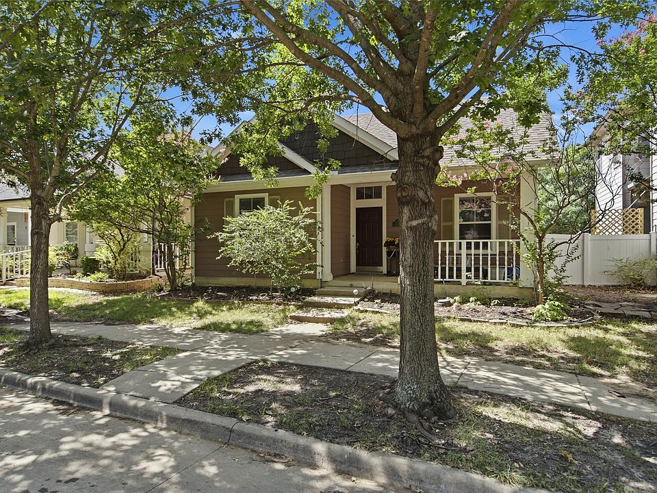 1st image of 1728 Mercer Way