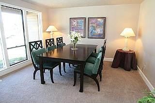 Formal Dining