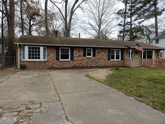 2nd image of 3225 Northgate Dr
