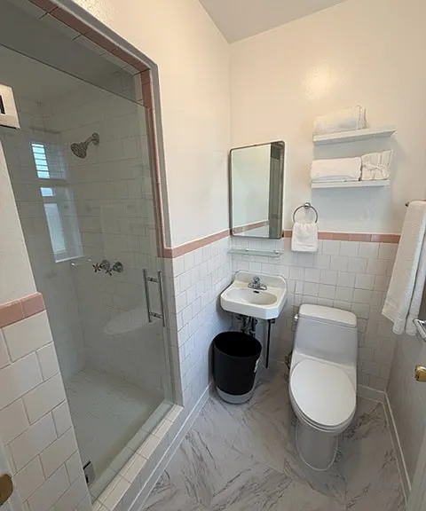 1604 Sanchez St #3 — Photo 6
