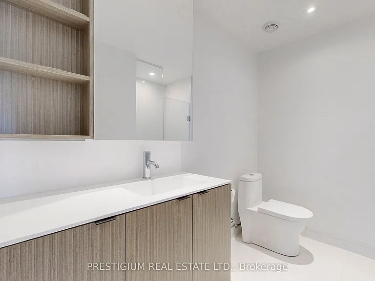 20 Edward St #Penthouse 02 — Photo 28