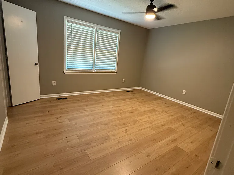 1405 Harth Dr #A — Photo 7