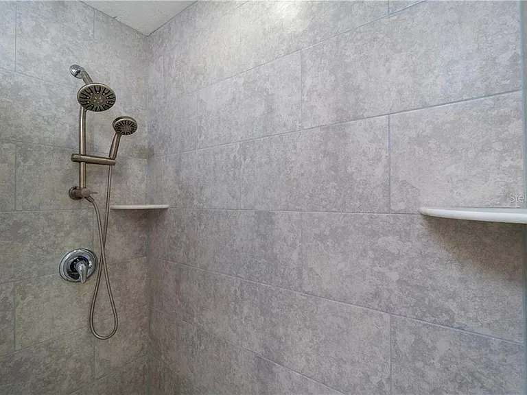 5041 N Beach Rd #3-B — Photo 25