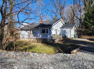 87 Springbrook Rd, Asheville, NC 28804