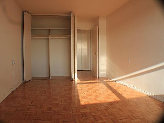 4th image of 100 Riverdale Ave APT 16F