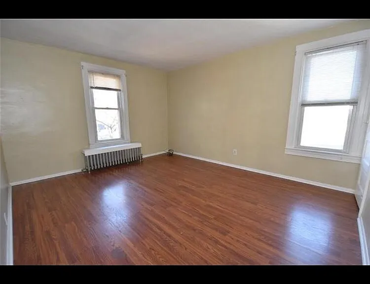 109 Hill Ave #2 — Photo 4
