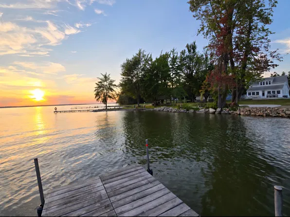 (undisclosed Address), Alpena, MI 49707