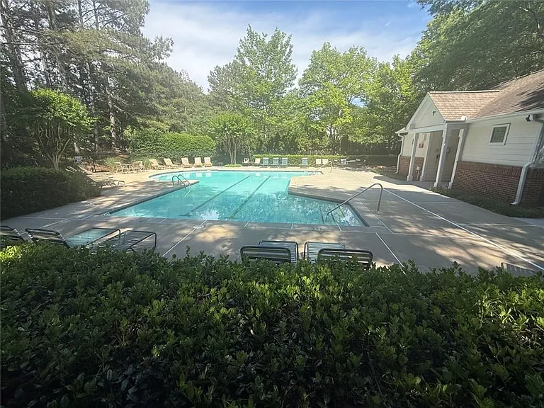 411 Spring Heights Ln SE #4 — Photo 27