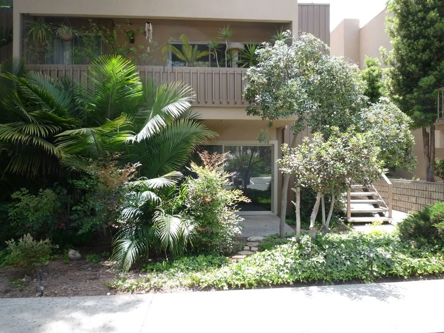 Beautiful 1 Bedroom 1 Bathroom Condo in La Mesa! — Photo 2