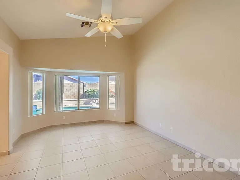 15028 W Elko Dr — Photo 7
