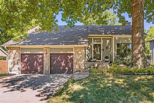 1st image of 8004 Hauser Dr
