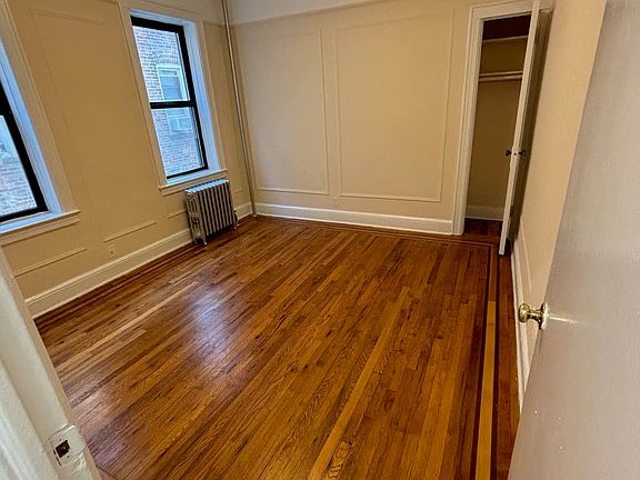 5th image of 45-28 42nd St #2C