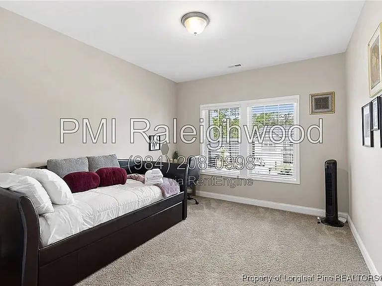 1245 Whitney Dr — Photo 11