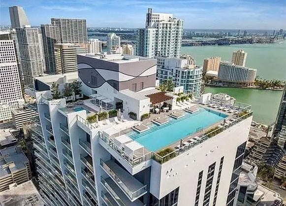 1010 Brickell Ave #1910 — Photo 8