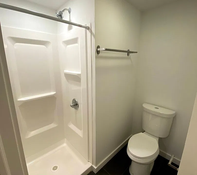 1537 Cecil B Moore