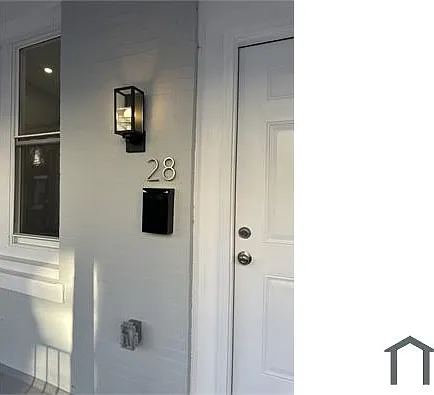 5 bed, 1316 sqft, $2,300 — Photo 3