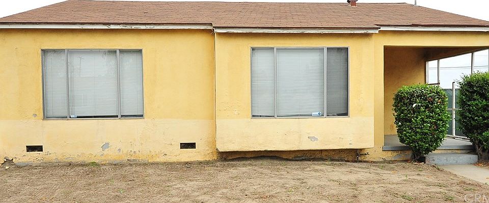1st image of 7584 Lemoran Ave
