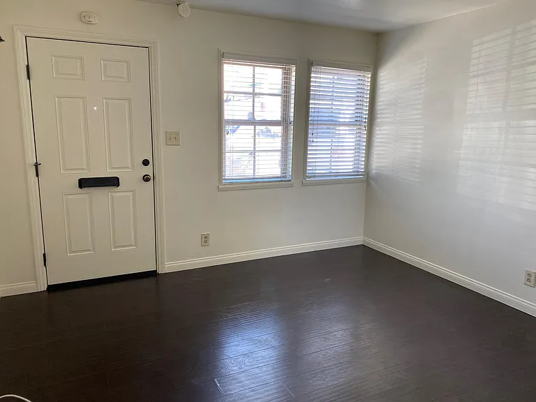 548 W Imperial Ave #2 — Photo 4