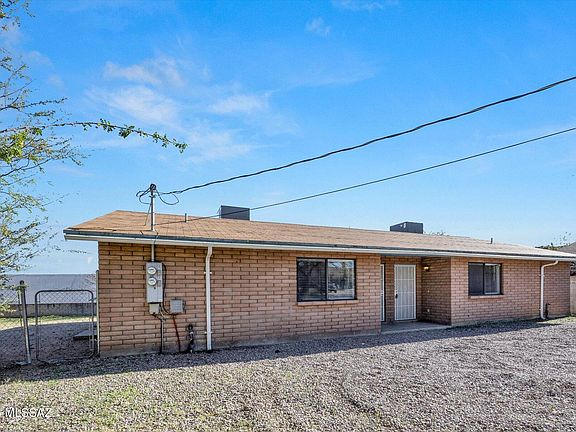 4th image of 463 Sorrel Ct