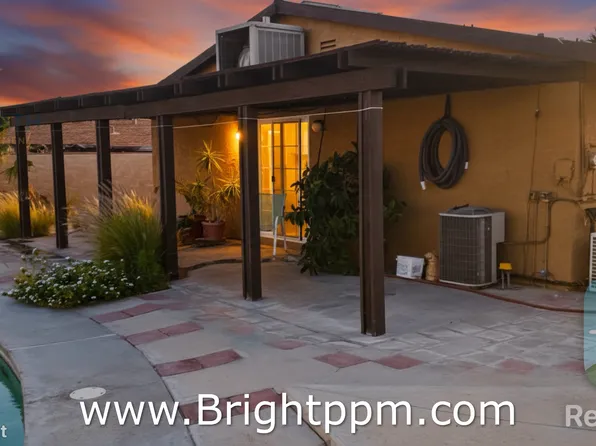 10270 Santa Cruz Rd, Desert Hot Springs, CA 92240
