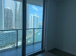 500 Brickell Ave APT 3005, Miami, FL 33131