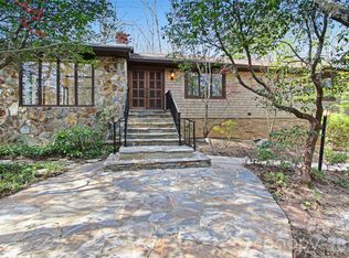 540 Chickadee Ln, Brevard, NC 28712