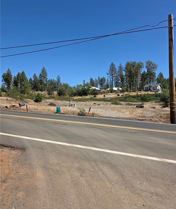 2nd image of 6604 Rocky Ln