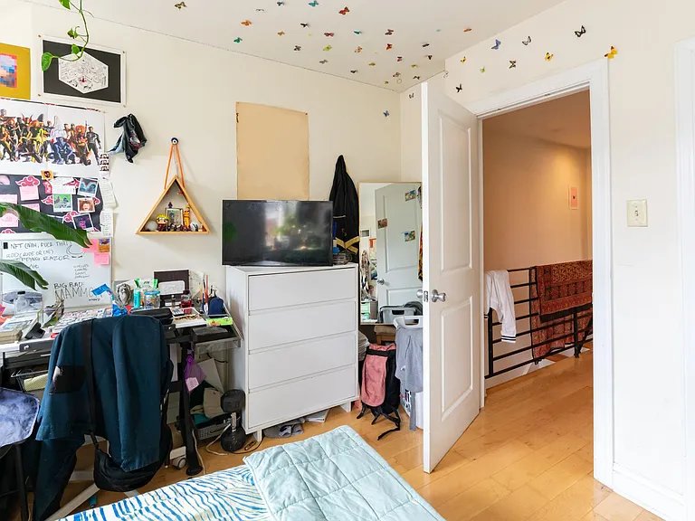 1538 S Opal St — Photo 20