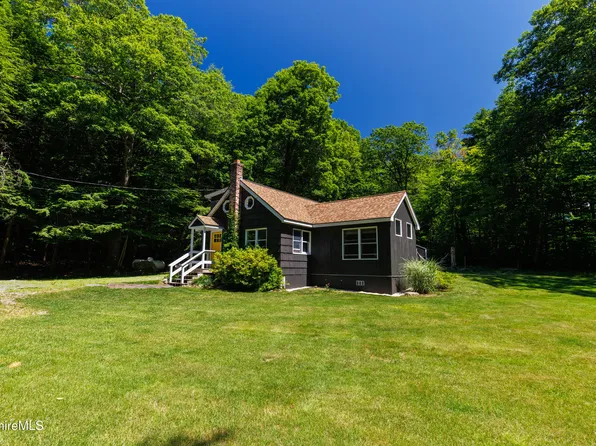 14 Norwalk Acres Rd, Monterey, MA 01245