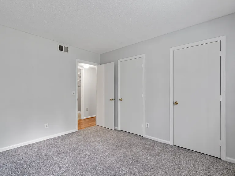 5627 Hornaday Rd #B — Photo 17