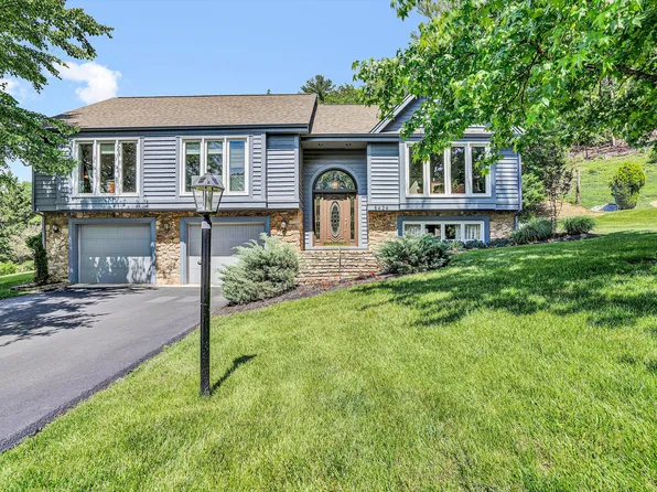 5424 Snow Owl Dr, Roanoke, VA 24018