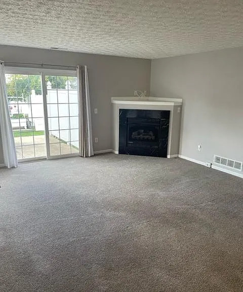 6680 Lagrange Dr — Photo 6