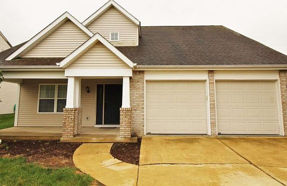 2nd image of 1717 Waverly Dr