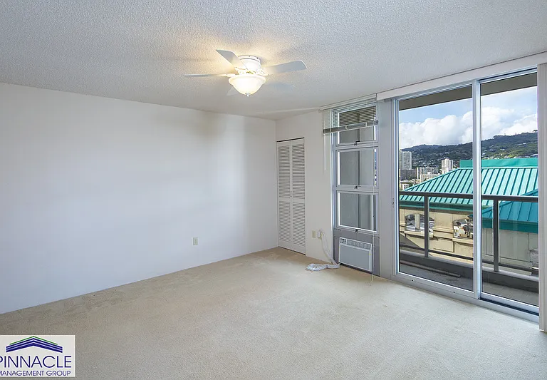 1315 Kalakaua Ave #1911 — Photo 2