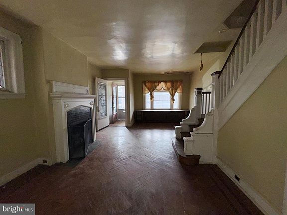 5th image of 5839 Washington Ave