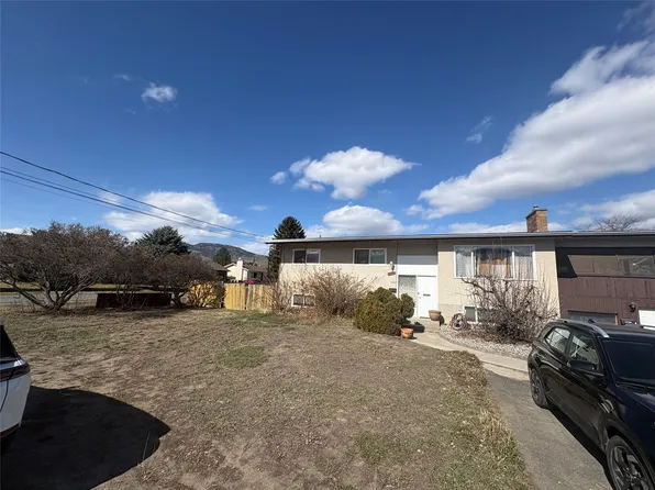 2270 Greenfield Ave, Kamloops, BC V2B 4P3