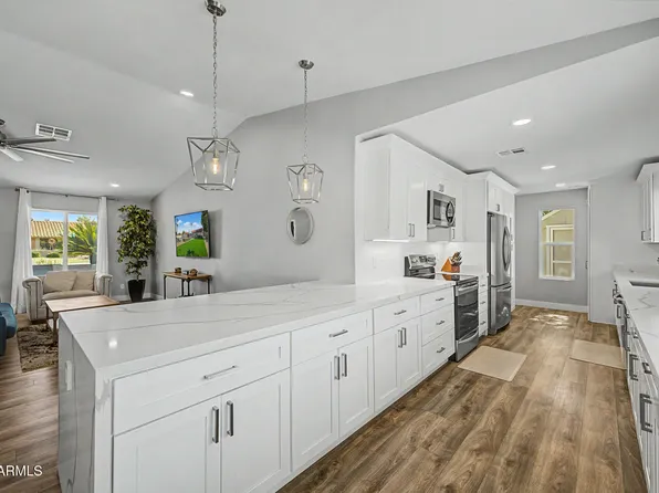 314 E MARCONI Avenue, Phoenix, AZ 85022
