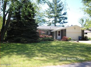 1420 Mapleview St SE, Kentwood, MI 49508